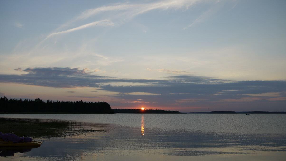 Sonnenuntergang bei Borgaruddens Camping