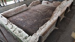 241228-23v Ribe - Stadtbummel ... Ausgrabungsstelle neben der Domkirche
