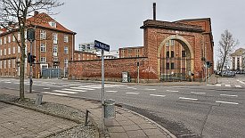 240326-05v Aalborg - ausgedehnter Stadtbummel, D.D.S.F. = Aalborg sprit fabrik (z.B. Aalborg Akvavit)