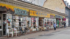 240326-15v Aalborg - ausgedehnter Stadtbummel, unterwegs Richtung Altstadt
