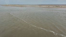 240328-15v Grenen (Skagen) - Fahrt mit dem Traktorbus zum Landsende und wieder zurück