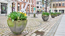 240401-06v Lemvig - Stadtbummel am Ostermontag ... schöne Osterdeko
