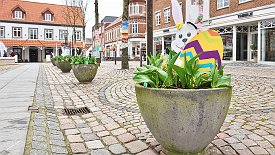 240401-12v Lemvig - Stadtbummel am Ostermontag ... schöne Osterdeko