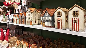 240403-23v Insel Rømø - Einkaufsmeile Lakolk, hier bei 