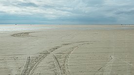 240403-30v Insel Rømø - am Strand von Lakolk