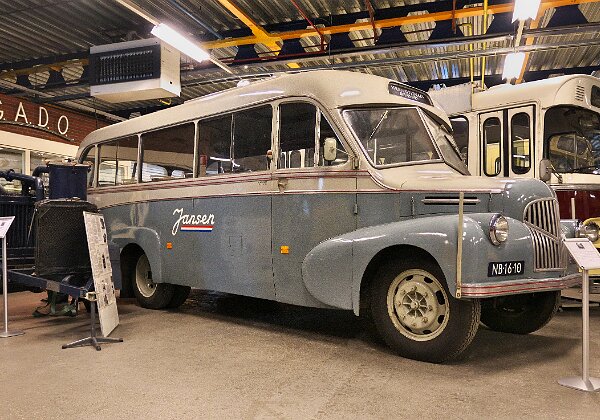 6 - Nationaal Bus Museum