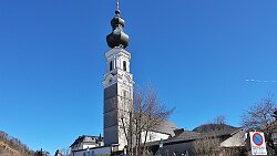 250306-027v Faistenau - Spaziergang durch den Ort, an der Pfarrkirche hl. Jakobus der Ältere