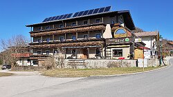 250306-037v Faistenau - Spaziergang durch den Ort ... Pension Schierl