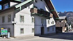 250306-051v St. Gilgen am Wolfgangsee - Spaziergang durch den Ort ...