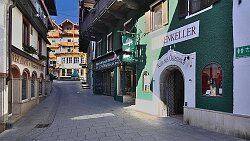 250306-088v St. Wolfgang am Wolfgangsee - Spaziergang durch den Ort