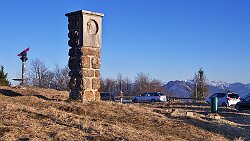 250306-125v Gaisberg - am Aussichtspunkt ... Fliegerdenkmal