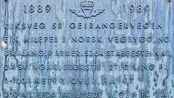 250824-30-Knuten_plakettv null