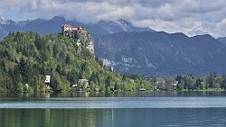 250416-007v Bled - Spaziergang rund um den 