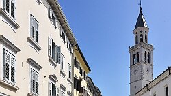 250420-006v Gorizia (deutsch: Görz) - auf dem Weg zur Burg 