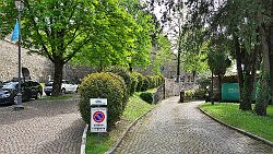 250420-017v Gorizia (deutsch: Görz) - auf dem Weg zur Burg 